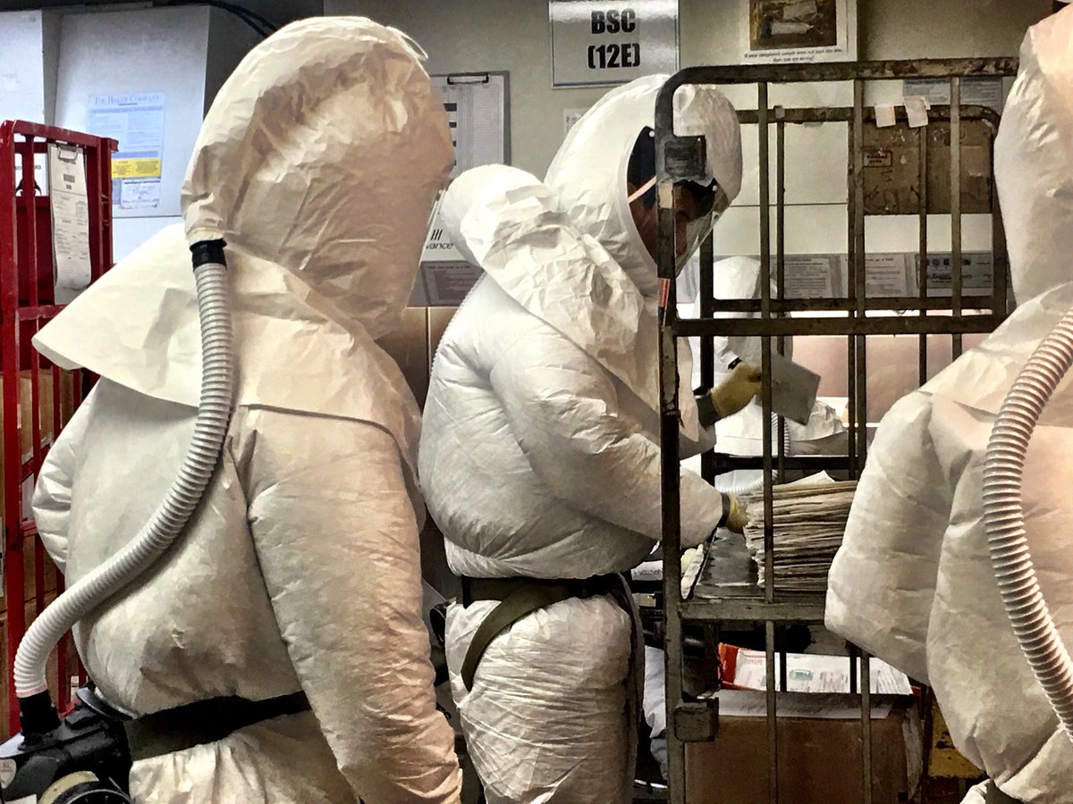 Pentagon reporters just got a look at the facility that caught the suspected ricin letters addressed to SecDef and @CNORichardson - they screen about 500,000 pieces of mail a year   