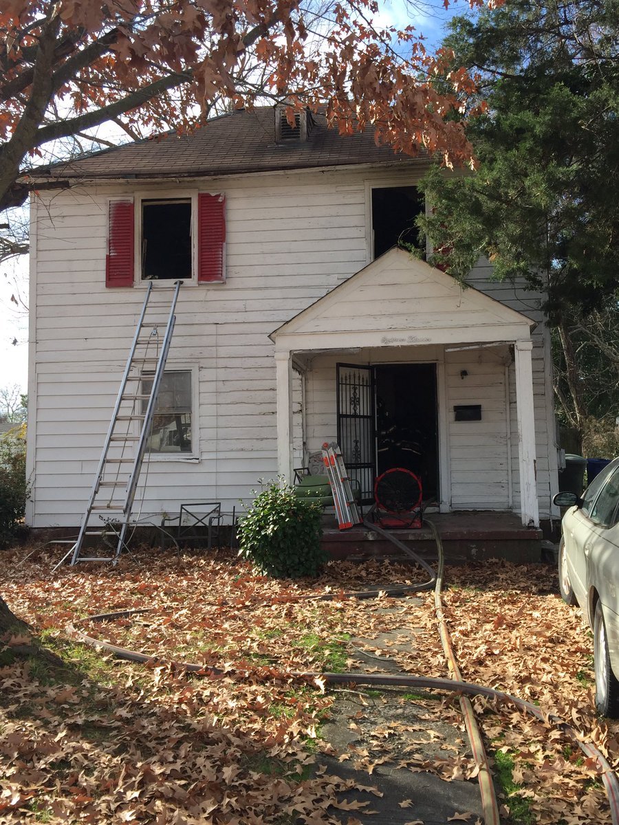 Newport News firefighters respond to Christmas Day fire    