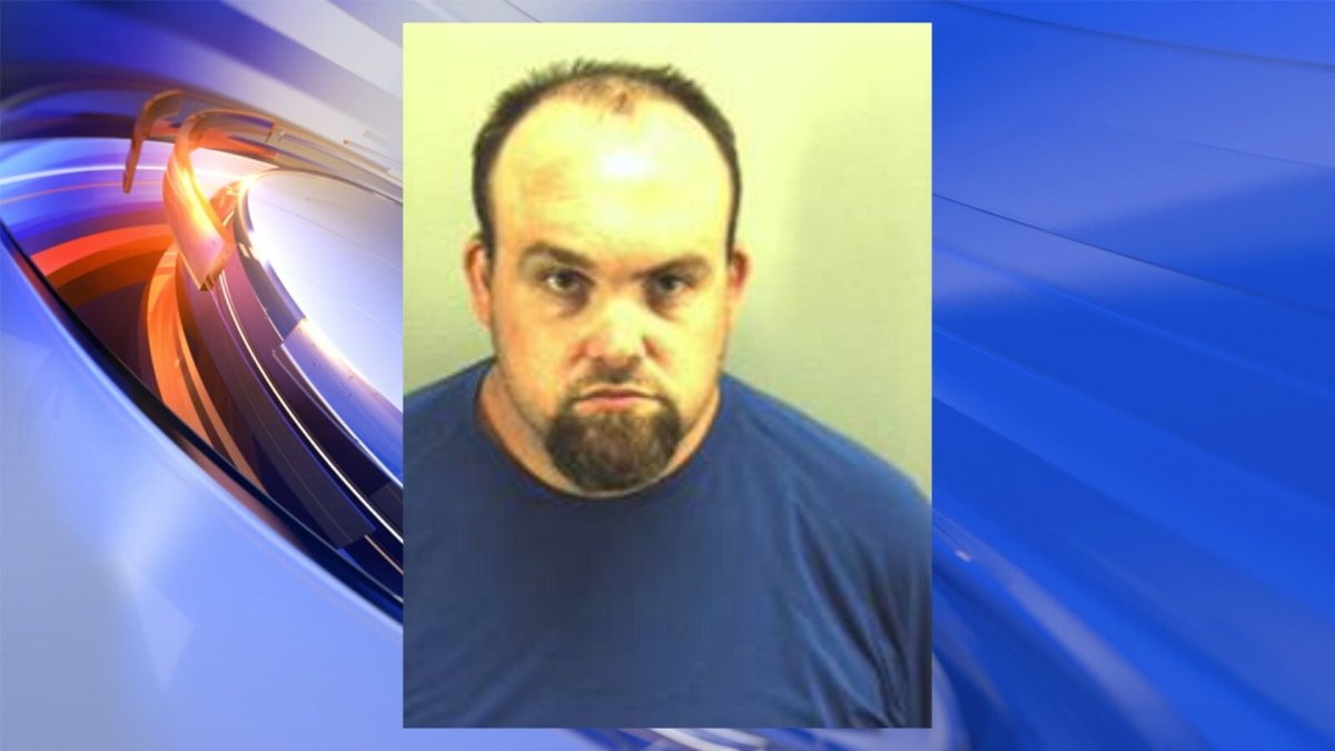 Sex offender on probation in Virginia Beach sentenced after being caught with child porn