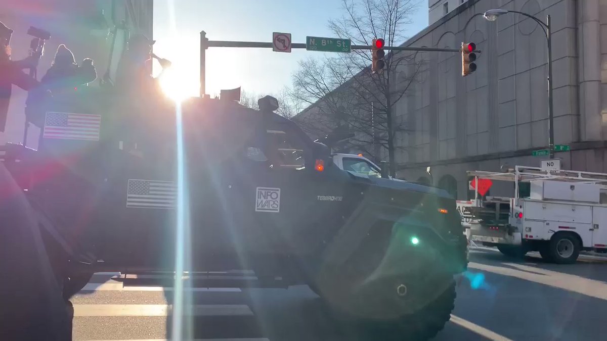 #AlexJones has rolled through downtown Richmond. @NBC12