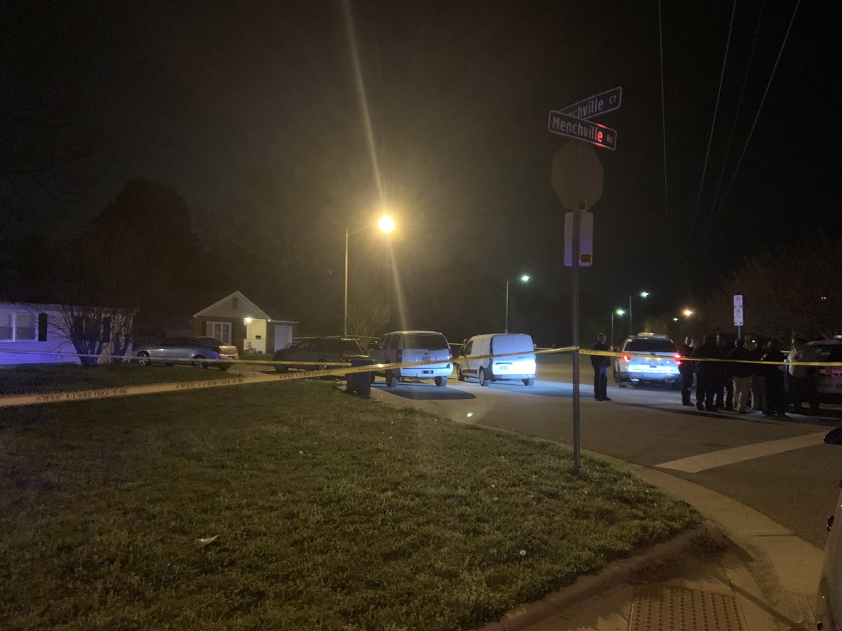 Newport News Police are investigating a shooting along Menchville Ct, leaving one man dead early this morning.