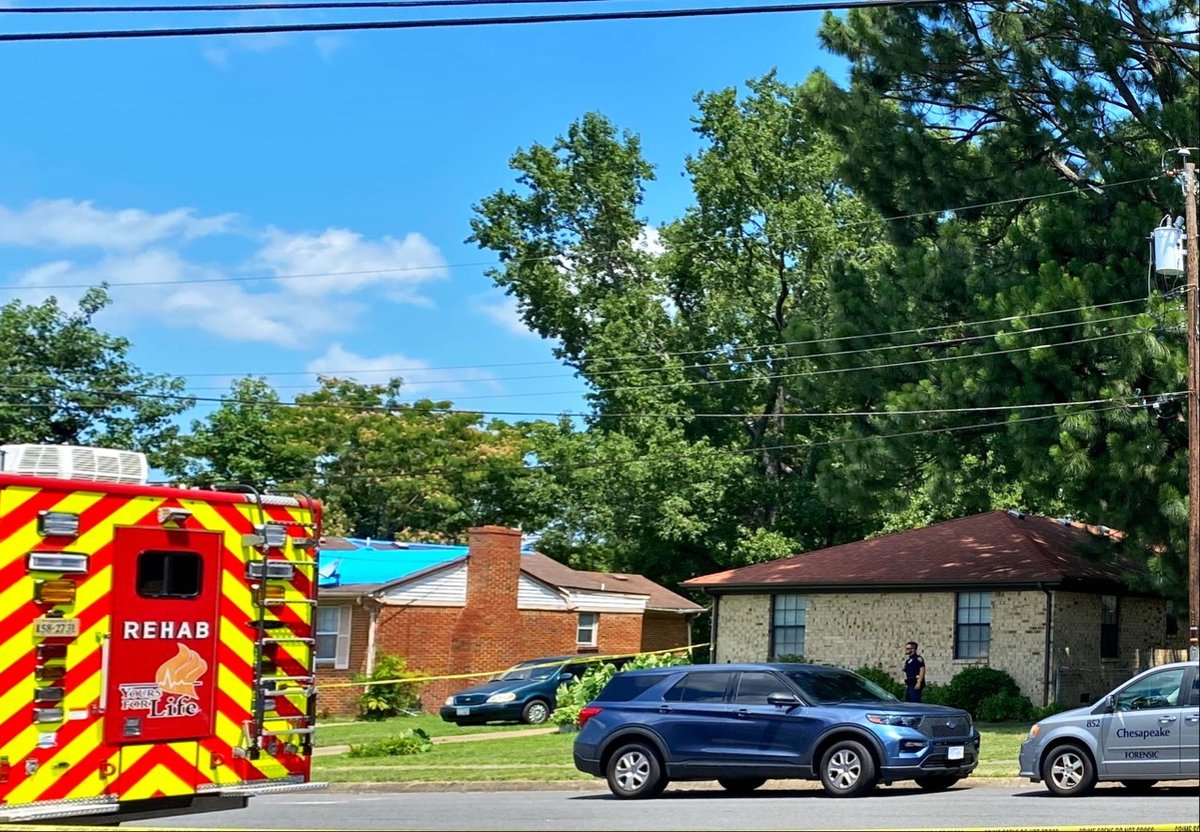 Police: Woman dead on the scene after shooting on Narrow Street in Chesapeake 
