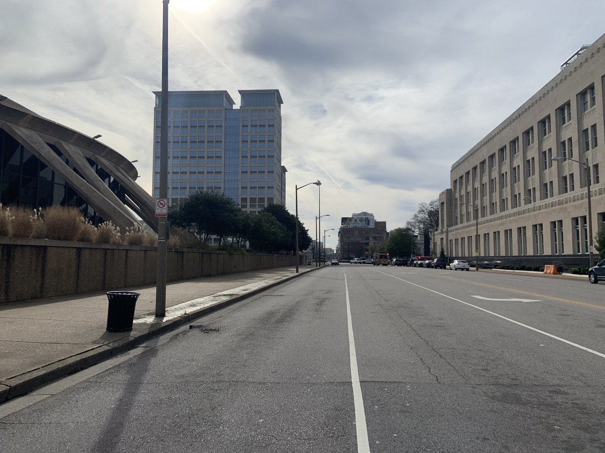 Are currently investigating a suspicious package near the Federal Courthouse. The bomb squad is out surveying the scene. Police blocked off a portion of Monticello Avenue near the old Greyhound bus station  