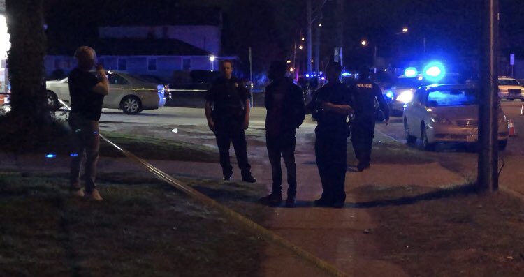 There is a heavy police presence of @NewportNewsPD officers on Ivy Avenue for a shooting. A man was put into handcuffs by officers. There are around 20 shell casing markers on scene. @WAVY_News has you covered on air as new details become available