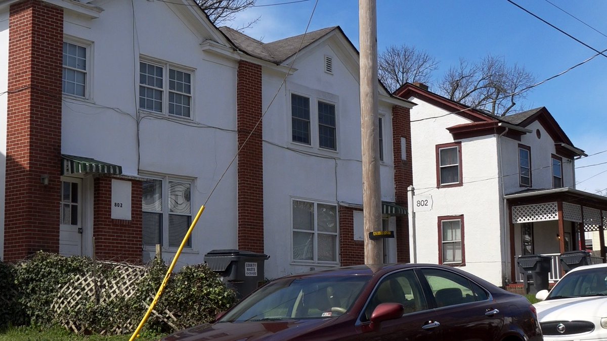 One man has been shot on the 800 Block of Anderson St.  It happened last night just before 1 a.m.  Police say the shooting is still under investigation & there's no threat to the public now.  Neighbors say they're used to hearing gunfire at night.   