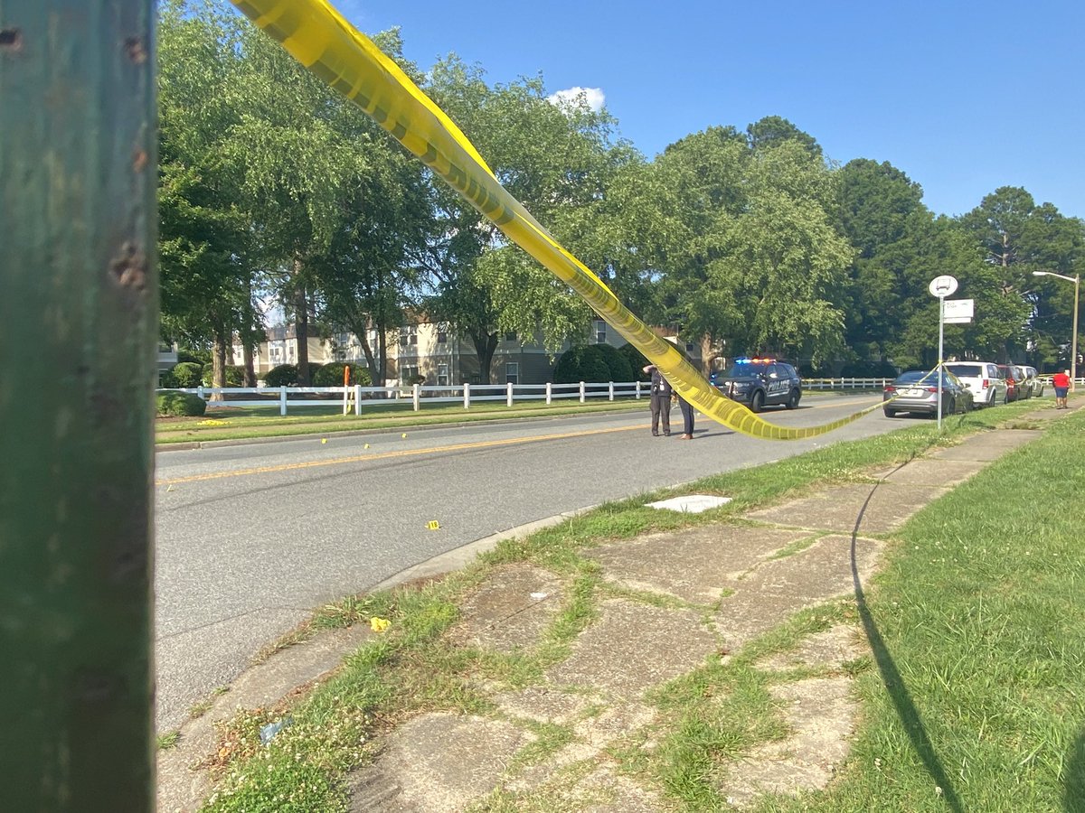 Portsmouth records at least 7 shooting victims in 2 days. The latest victim tonight is a child, per @PortsmouthPD.  This afternoon, we were on scene of a double shooting near The Connelly apartments in the Churchland West area