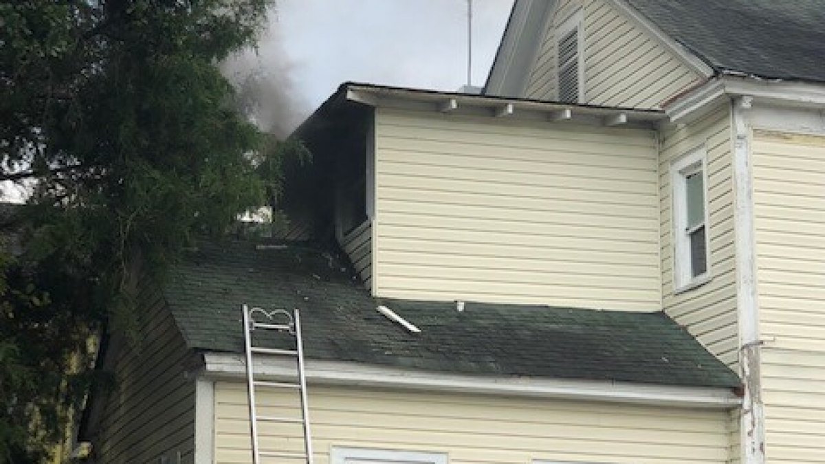 Suffolk accidental apartment fire displaces 5