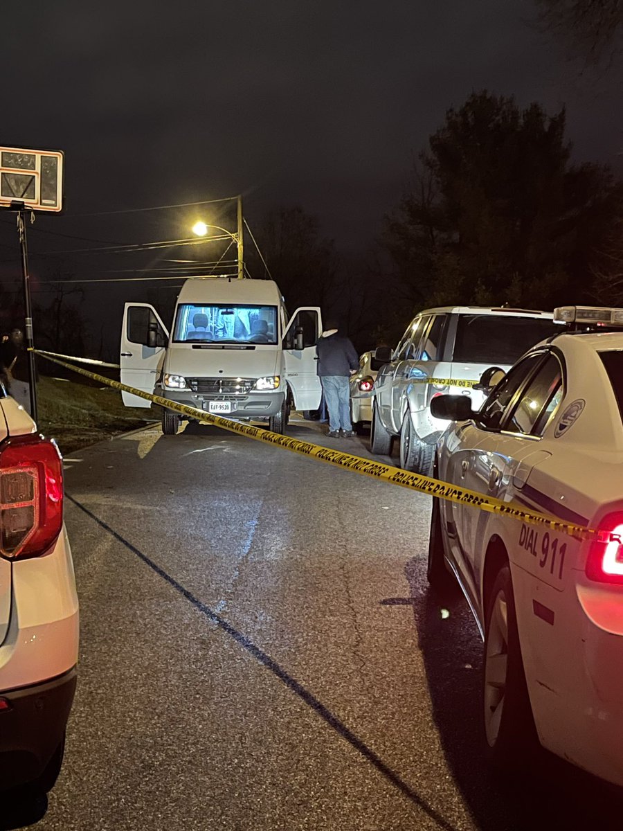 SHOOTING: Police say 2 people have been taken to the hospital and a suspect is still at large following a shooting late Thursday night. Officers are on the scene of Harvey Lane in Bristol, Va