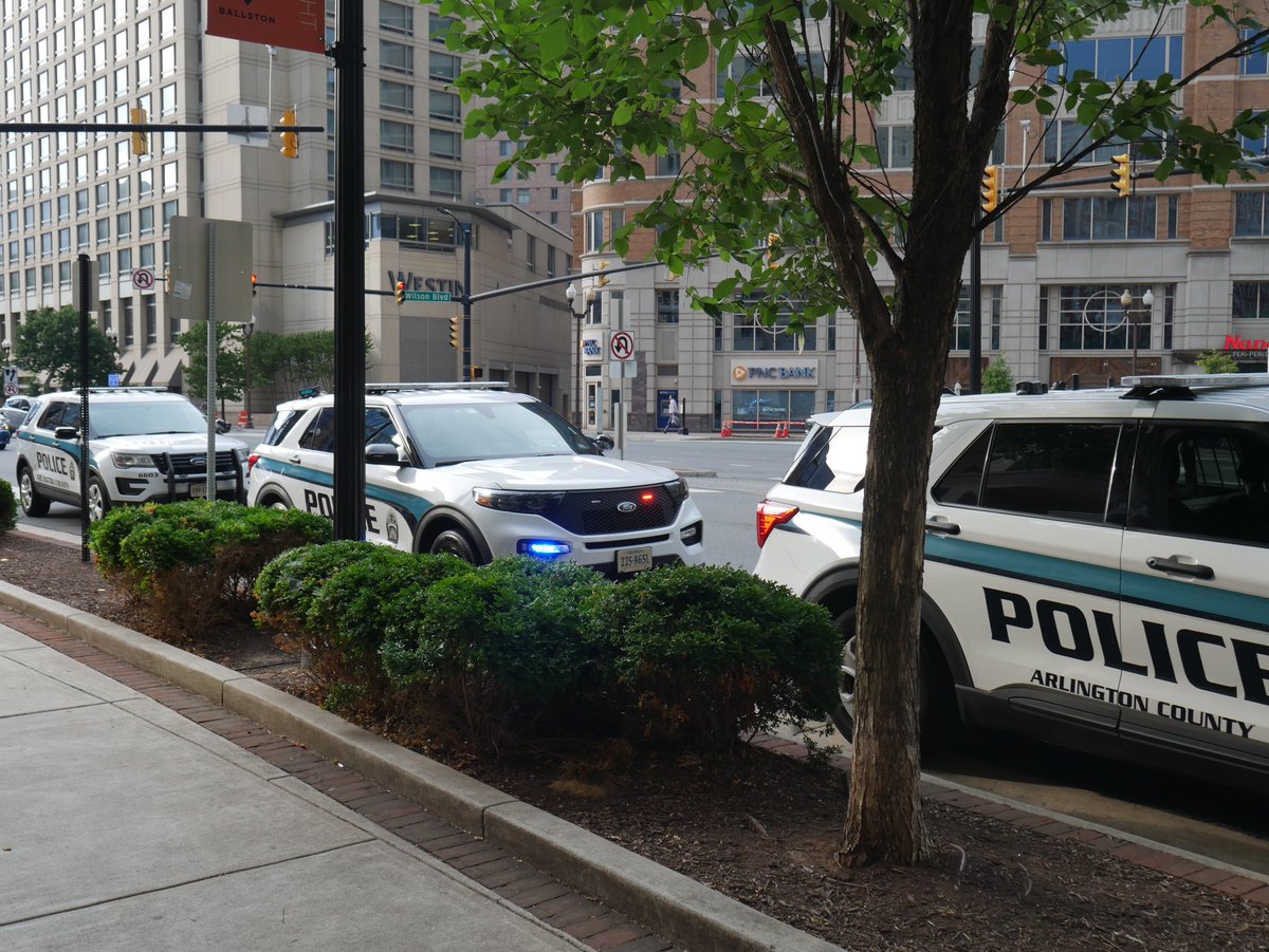 Arlington County Police were called out to the Ballston Target on N Glebe Rd for a shoplifting. The suspect fled on foot from police, leading to a struggle between an officer and the suspect at 700 N Vernon St.