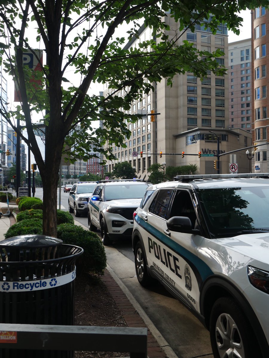 Arlington County Police were called out to the Ballston Target on N Glebe Rd for a shoplifting. The suspect fled on foot from police, leading to a struggle between an officer and the suspect at 700 N Vernon St. 