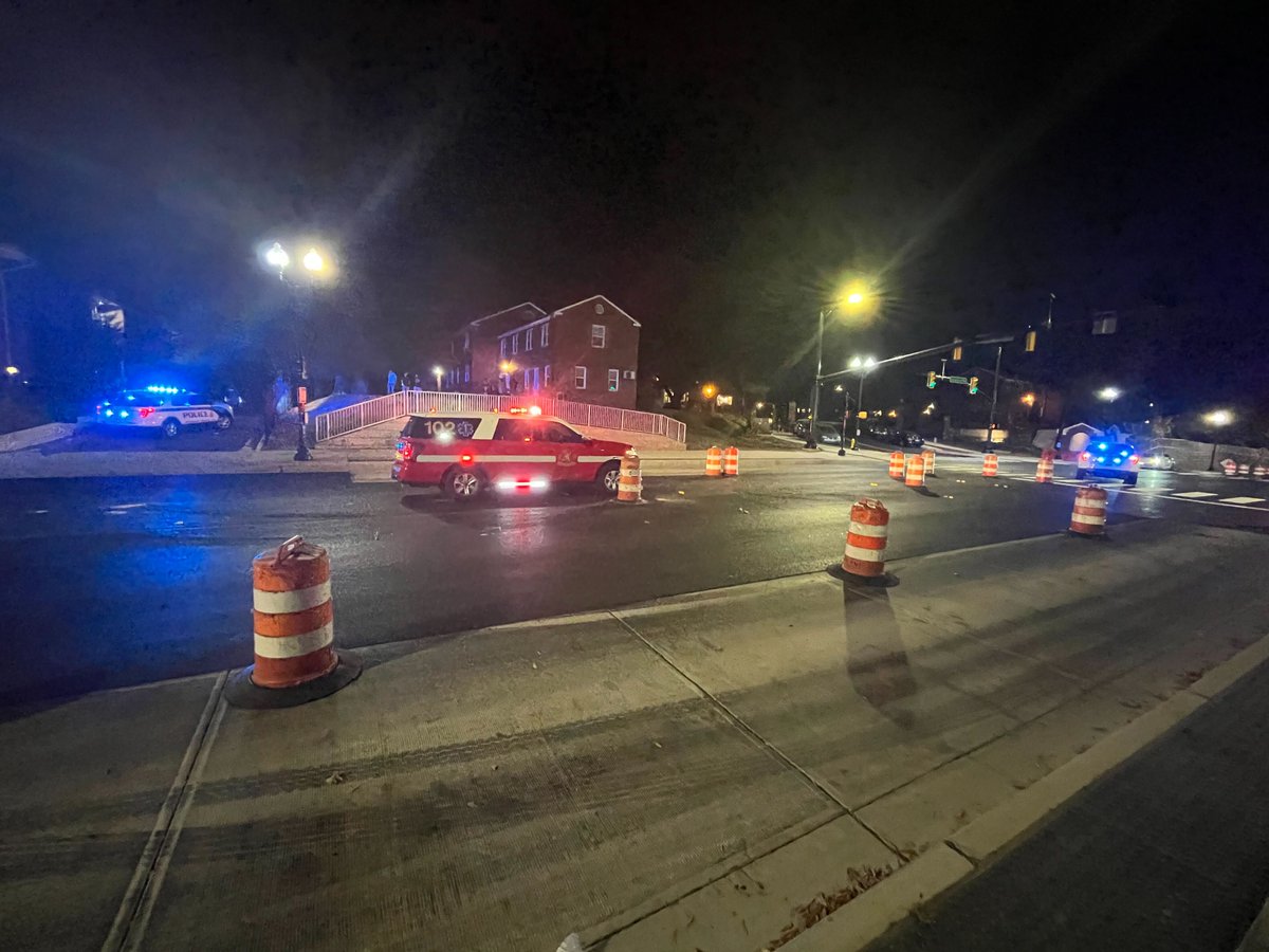 At approximately 10:48 p.m., police were dispatched to the 4300 block of Columbia Pike for the report of a shooting. Responding officers located three victims suffering injuries and they have been transported to area hospitals — 2 in critical condition and 1 with non-life…Triple shooting on the 4300 block of Columbia Pike in Arlington. 3 victims have been transported to area hospitals — 2 are in critical condition and 1 has serious, non life threatening injuries. A police helicopter is assisting with an aerial search.