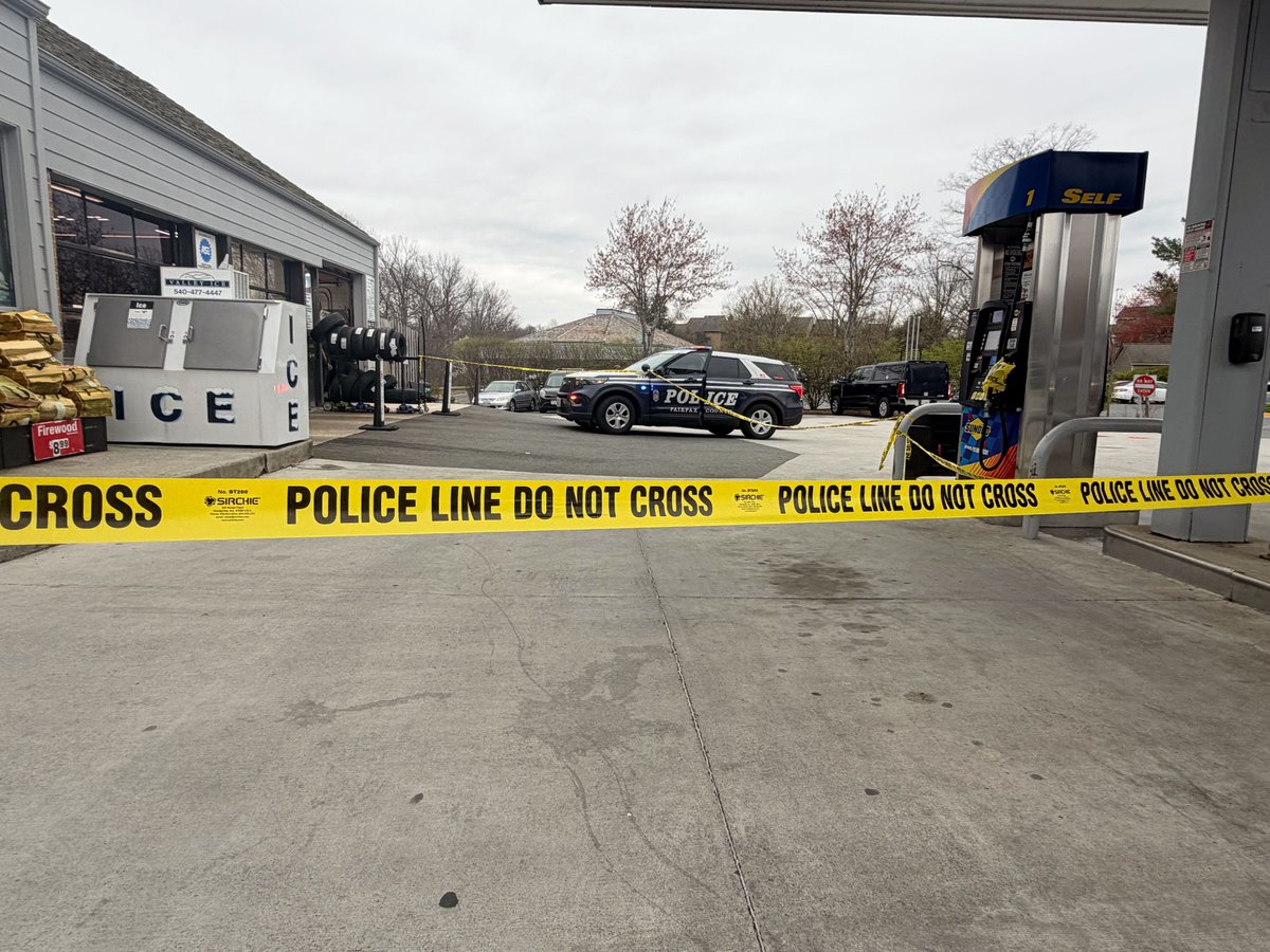Officers are in the 11000 block of South Lakes Dr in Reston for a fight involving a large group of teens that happened at 2:04pm. One juvenile male was stabbed and was transported to a local hospital with non-life-threatening injuries 